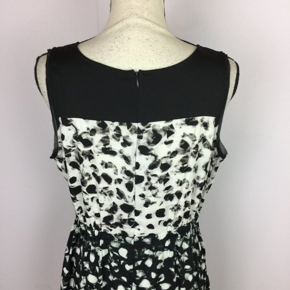 Like new!! Simply Vera Vera Wang Dress L Black White Sleeveless Elastic Wasit - Picture 8 of 14